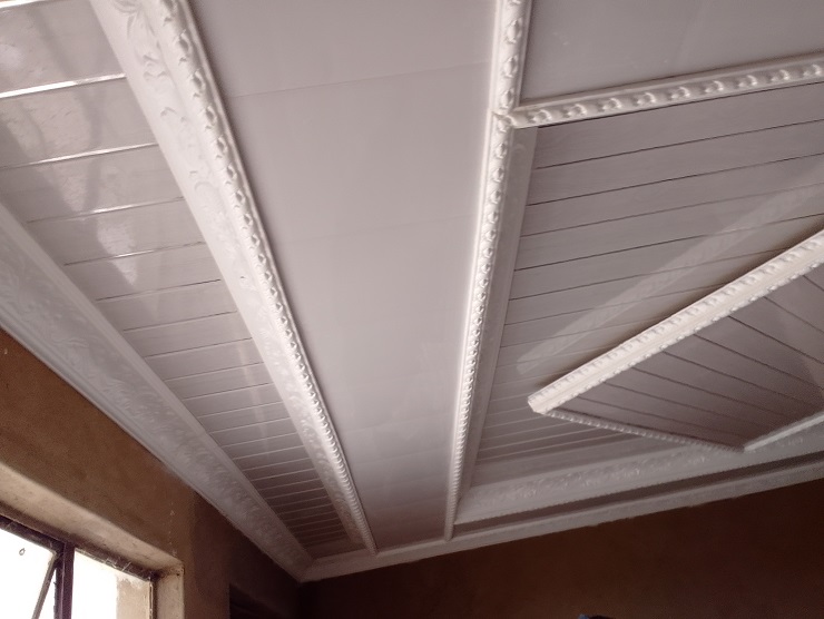 Makua Services Laminated flooring